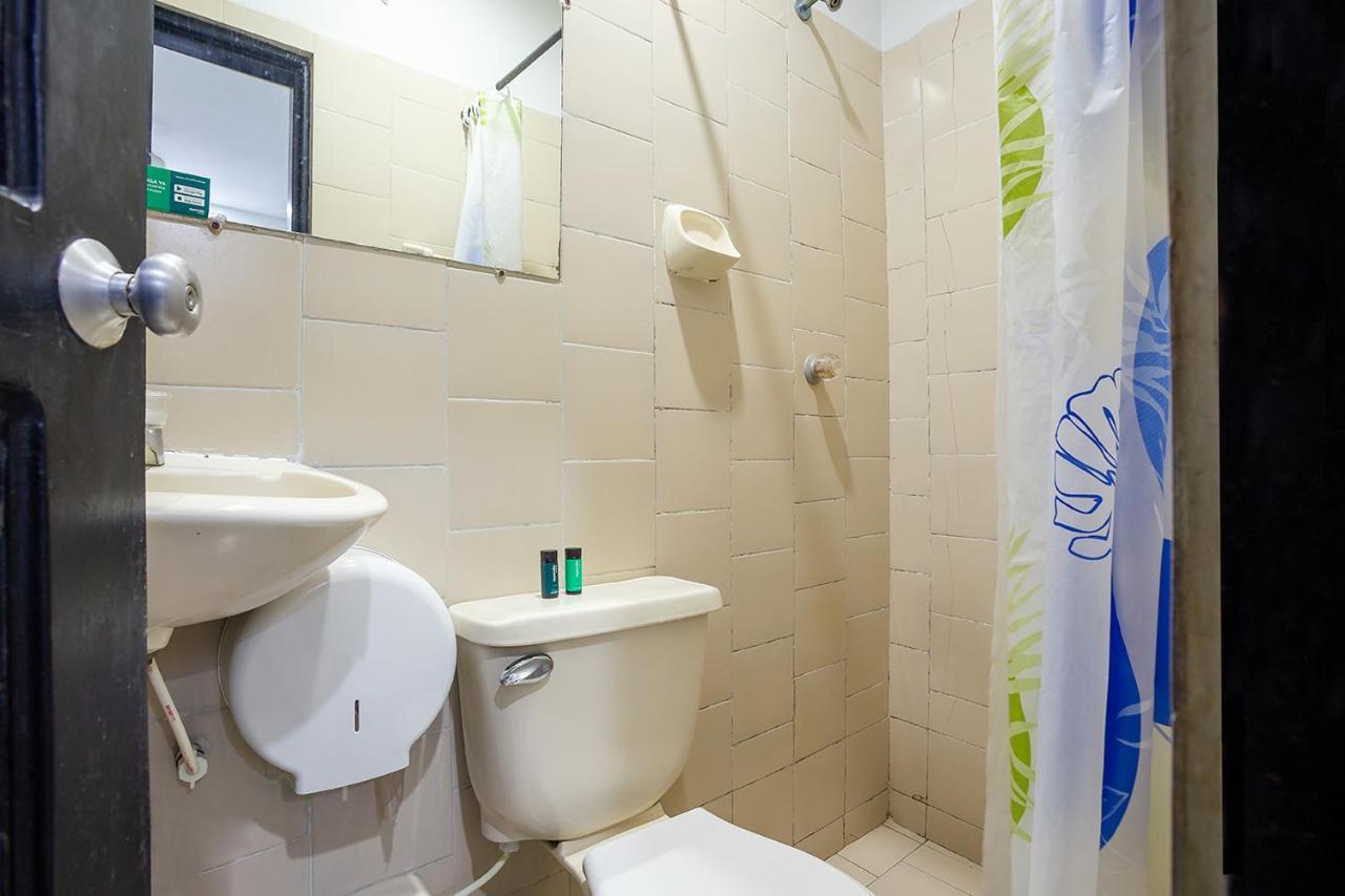 Ayenda Hotel Alejandria Монтерія Екстер'єр фото