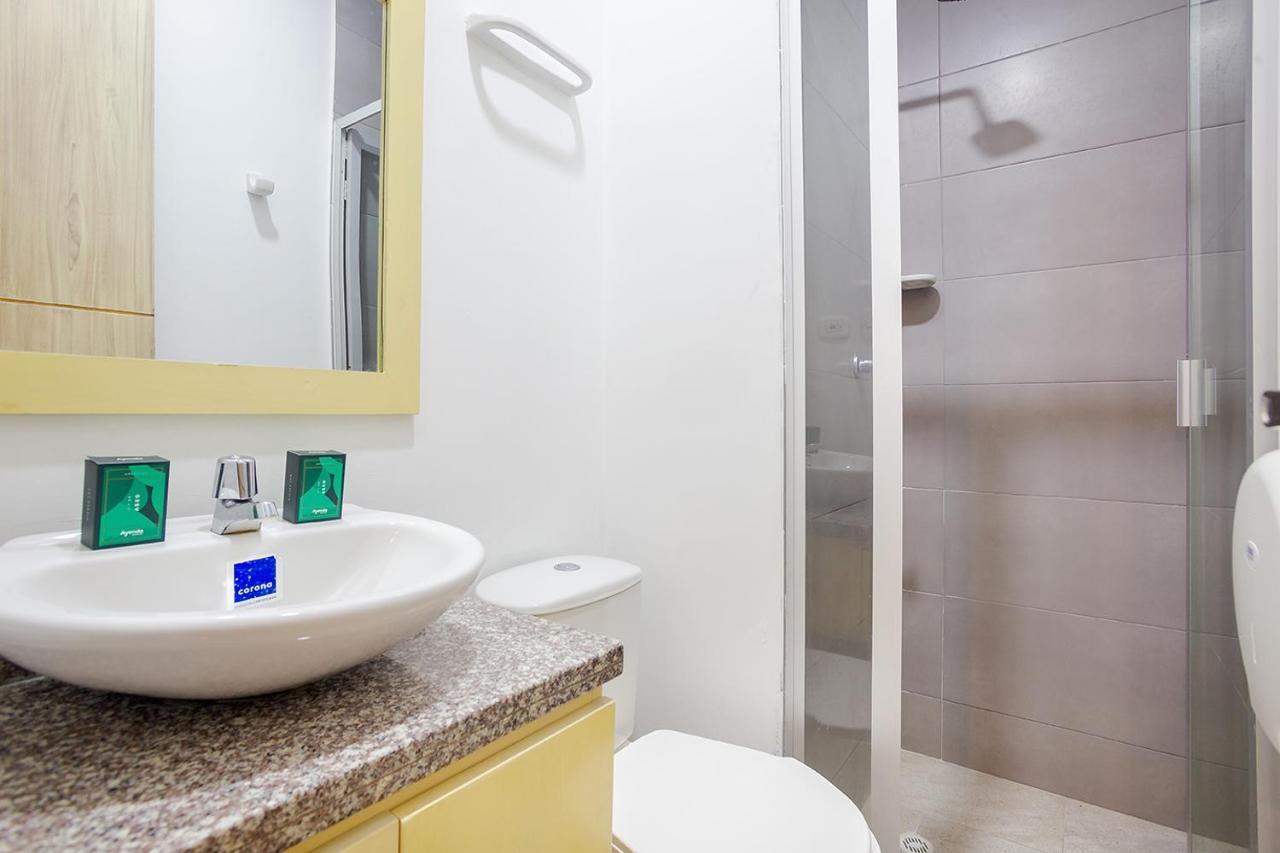Ayenda Hotel Alejandria Монтерія Екстер'єр фото